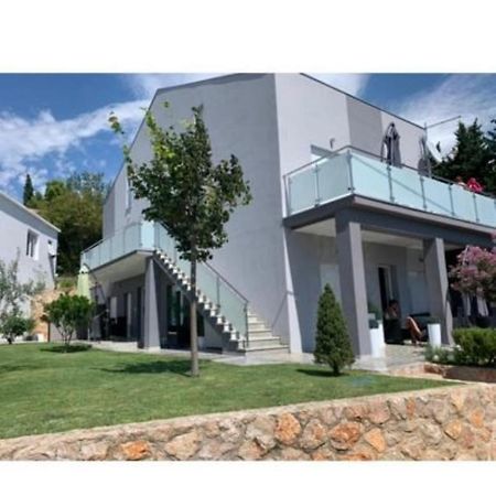 Apartmani Deluxe Jasenice  Εξωτερικό φωτογραφία