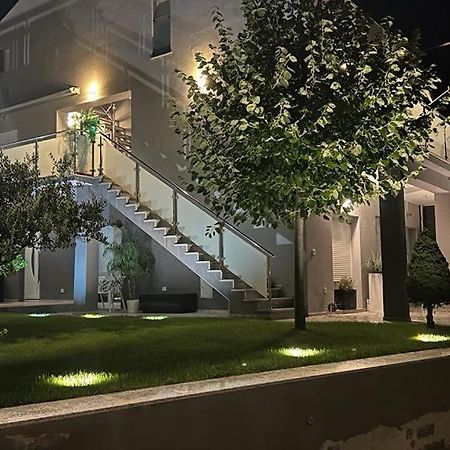 Apartmani Deluxe Jasenice  Εξωτερικό φωτογραφία