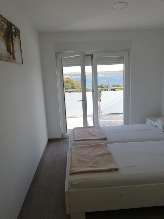 Apartmani Deluxe Jasenice  Εξωτερικό φωτογραφία