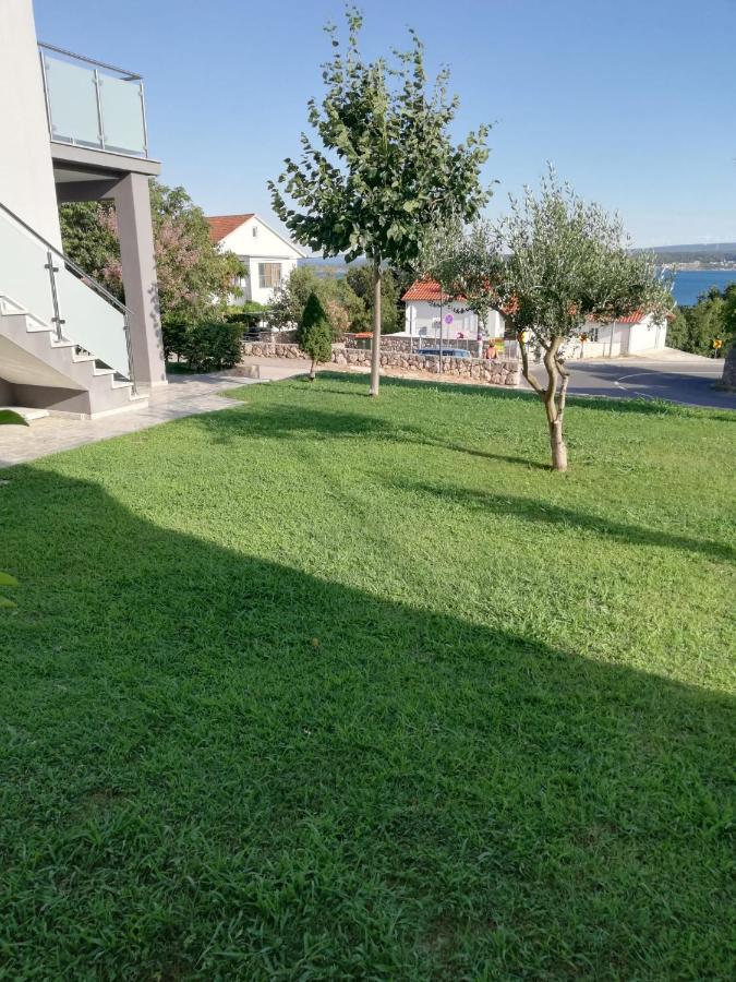 Apartmani Deluxe Jasenice  Εξωτερικό φωτογραφία