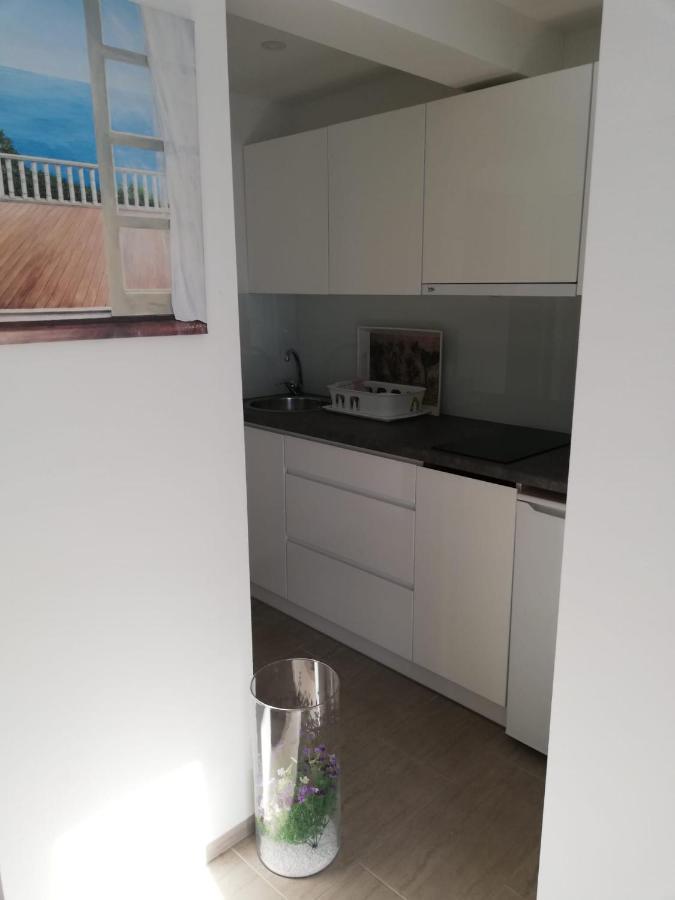 Apartmani Deluxe Jasenice  Εξωτερικό φωτογραφία