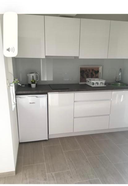 Apartmani Deluxe Jasenice  Εξωτερικό φωτογραφία